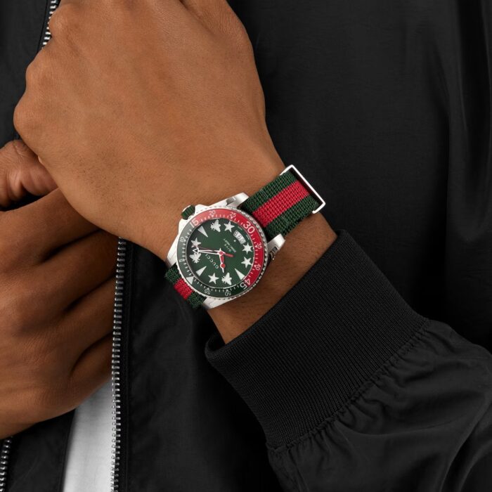 Gucci Unisex Dive Watch, 40mm - YA136339 - Image 6